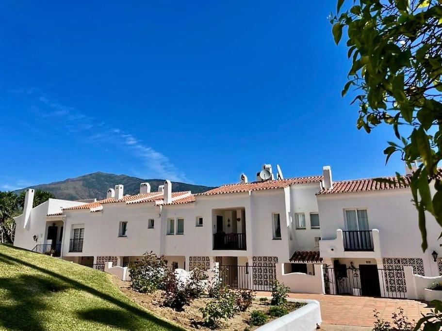 Hermosa Casita De Pueblo Con Piscina En Benahavís Dış mekan fotoğraf